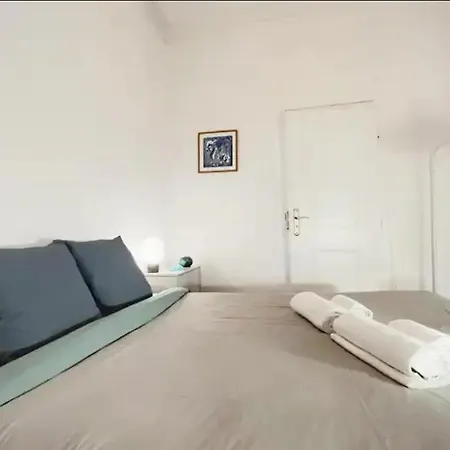 Vintage Terrace With Terrace By Homeful Homes * Lissabon