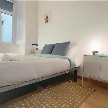 Apartman Vintage Terrace With Terrace By Homeful Homes